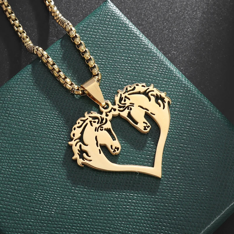 Horse head heart necklace Dream Horse