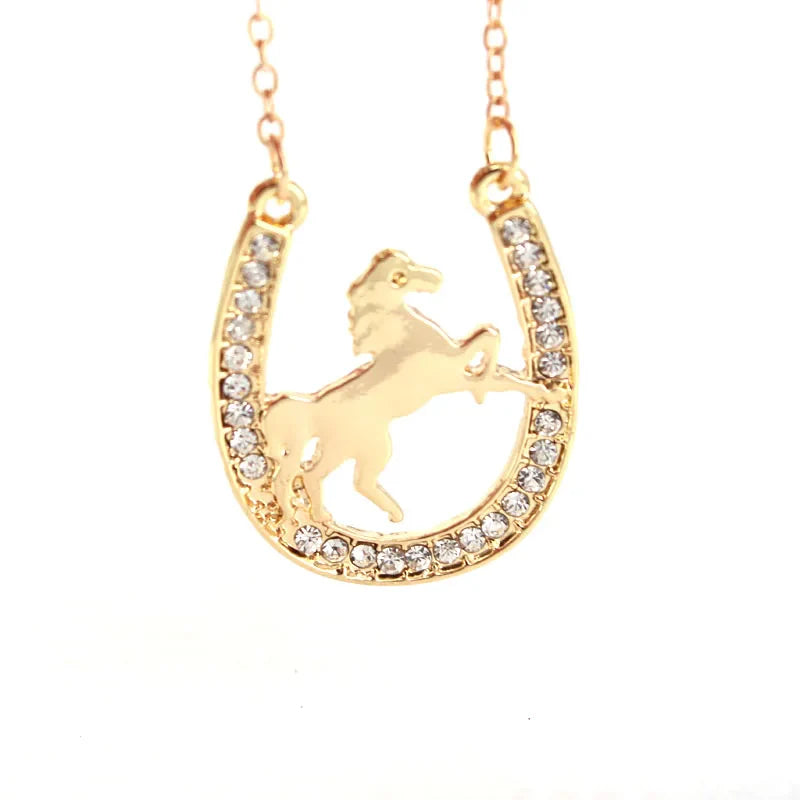 Gold horseshoe jewelry