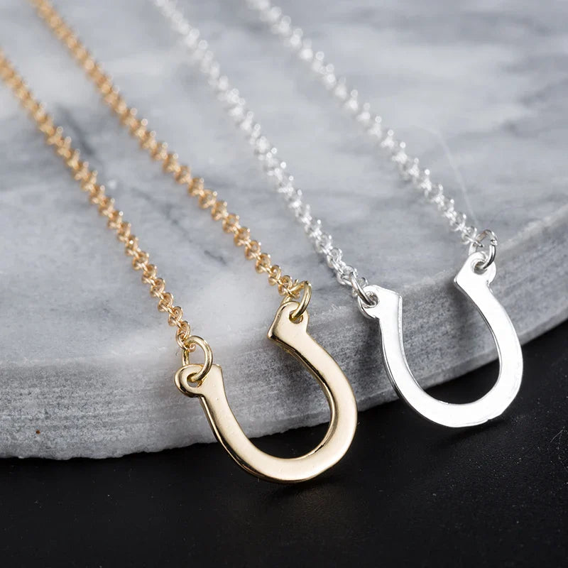 Horseshoe necklace men