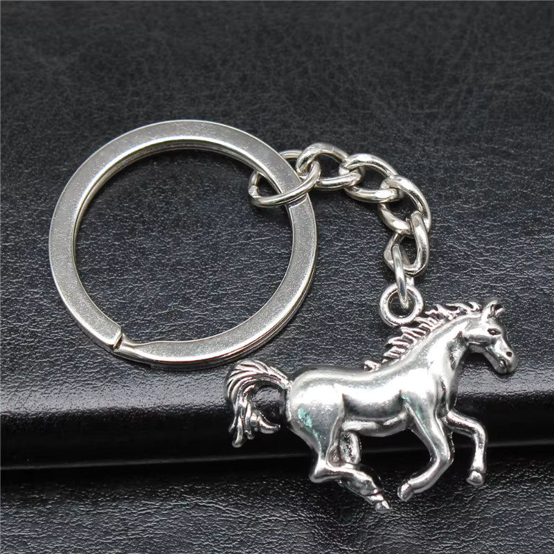 Horse racing keychain