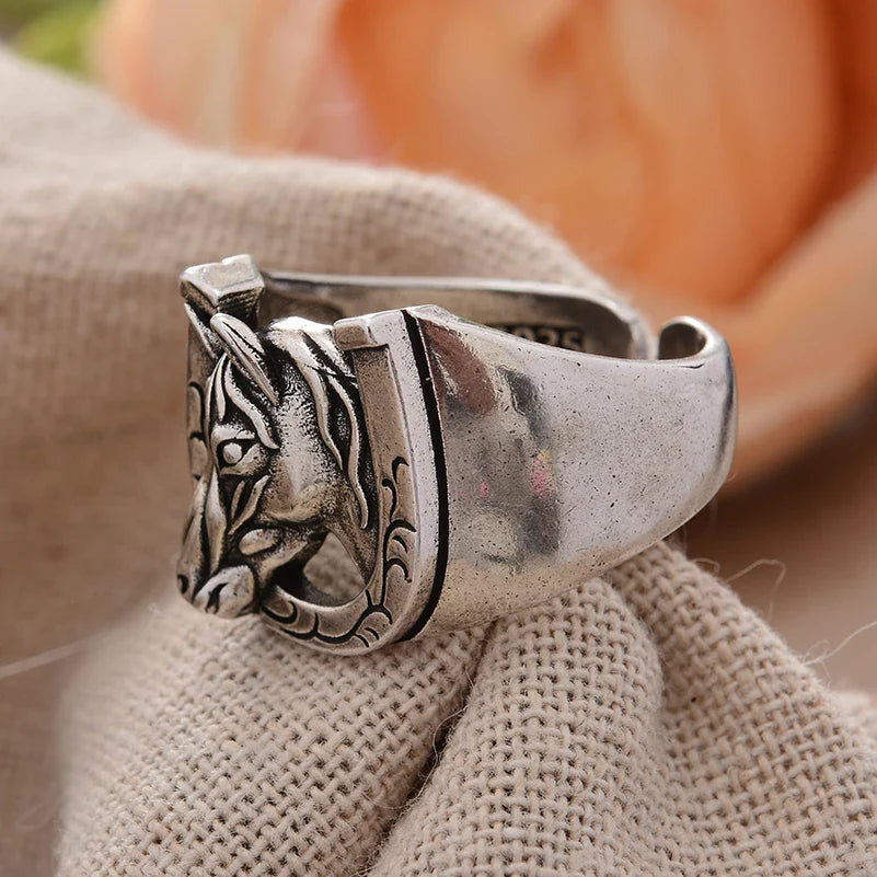 Horseshoe horse head ring