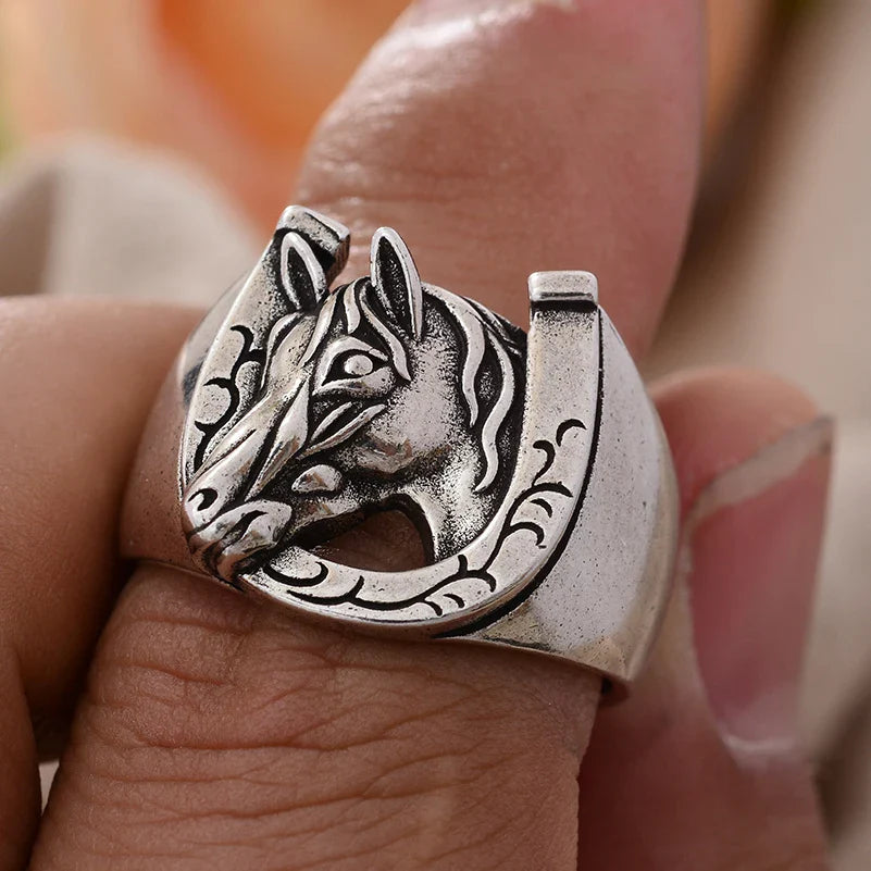 Horseshoe horse head ring