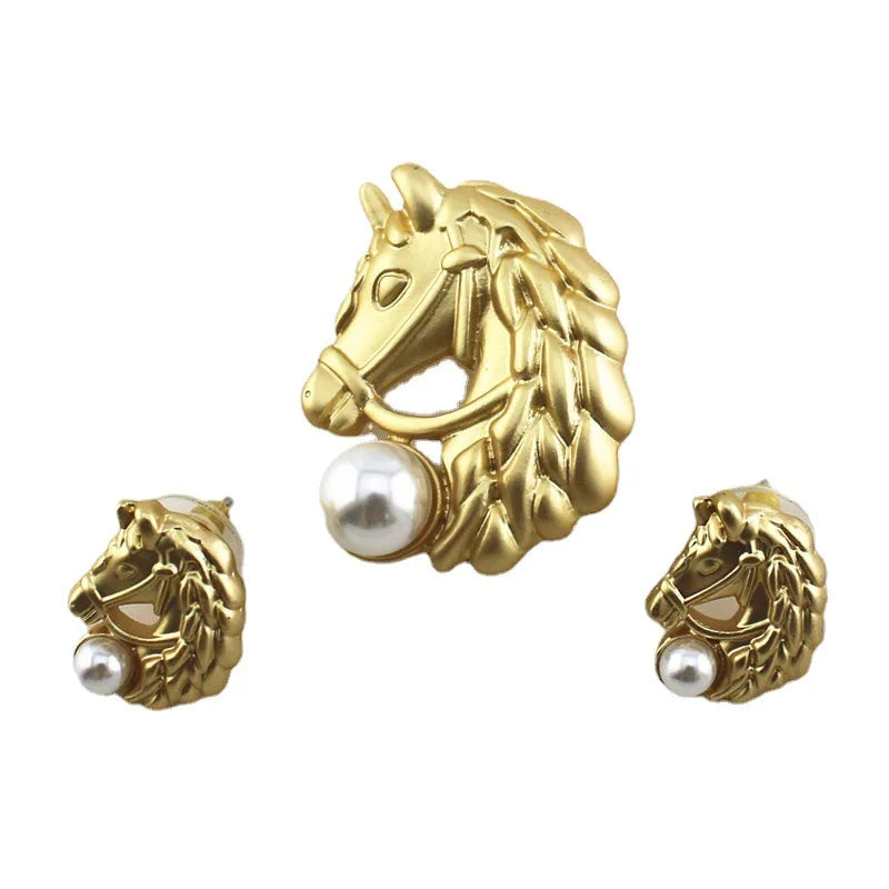 Brooch horse