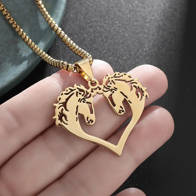 Horse head heart necklace Dream Horse