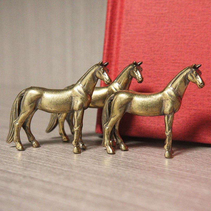Antique horse figurines collectibles - Dream Horse