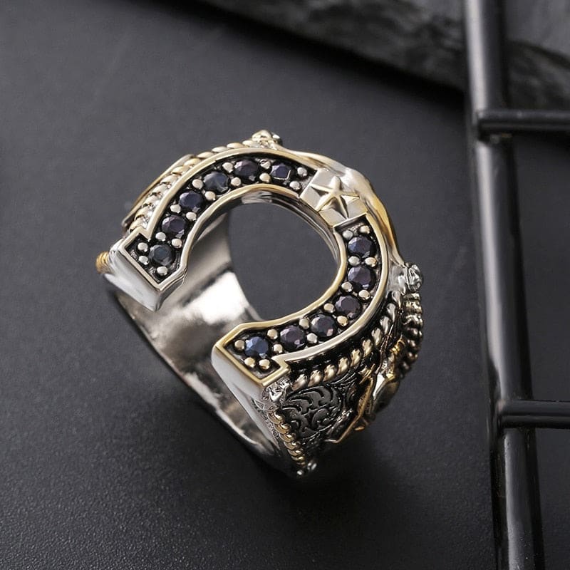 Black horse ring - Dream Horse