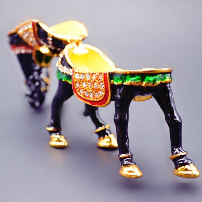 Black stallion horse figurine - Dream Horse