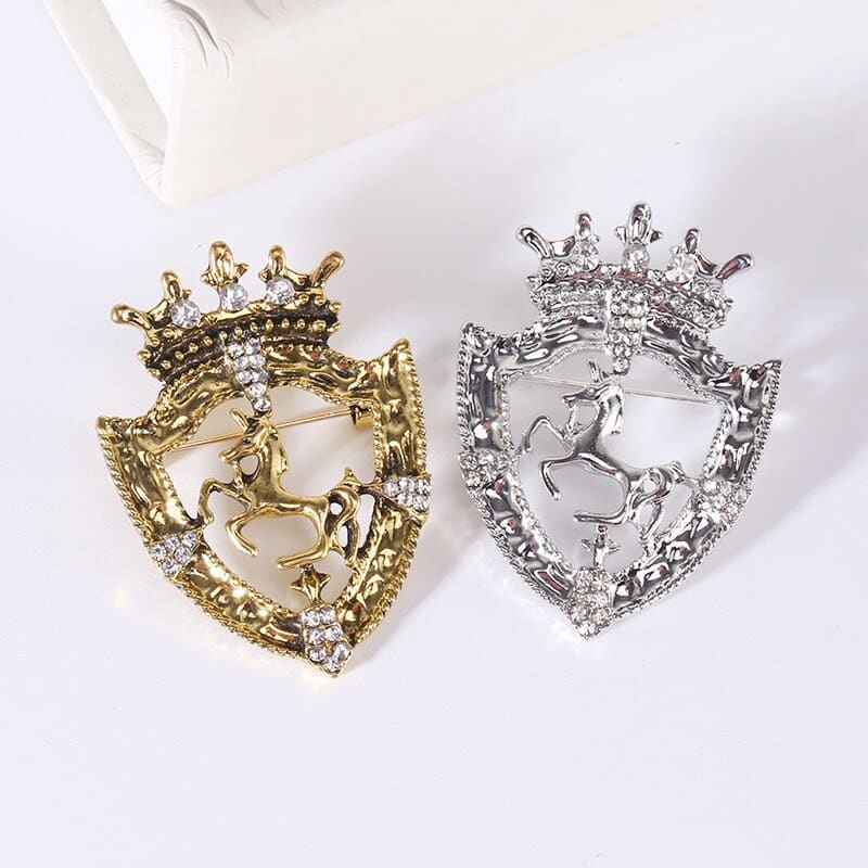 Crown Horse Brooch - Dream Horse