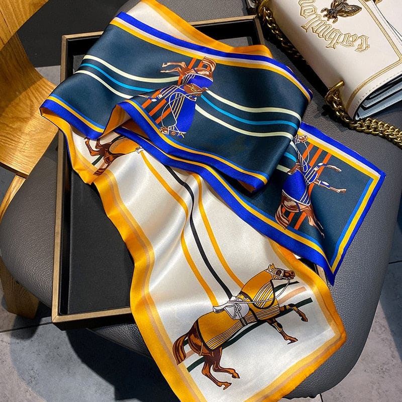 Fleece horse scarf - Dream Horse