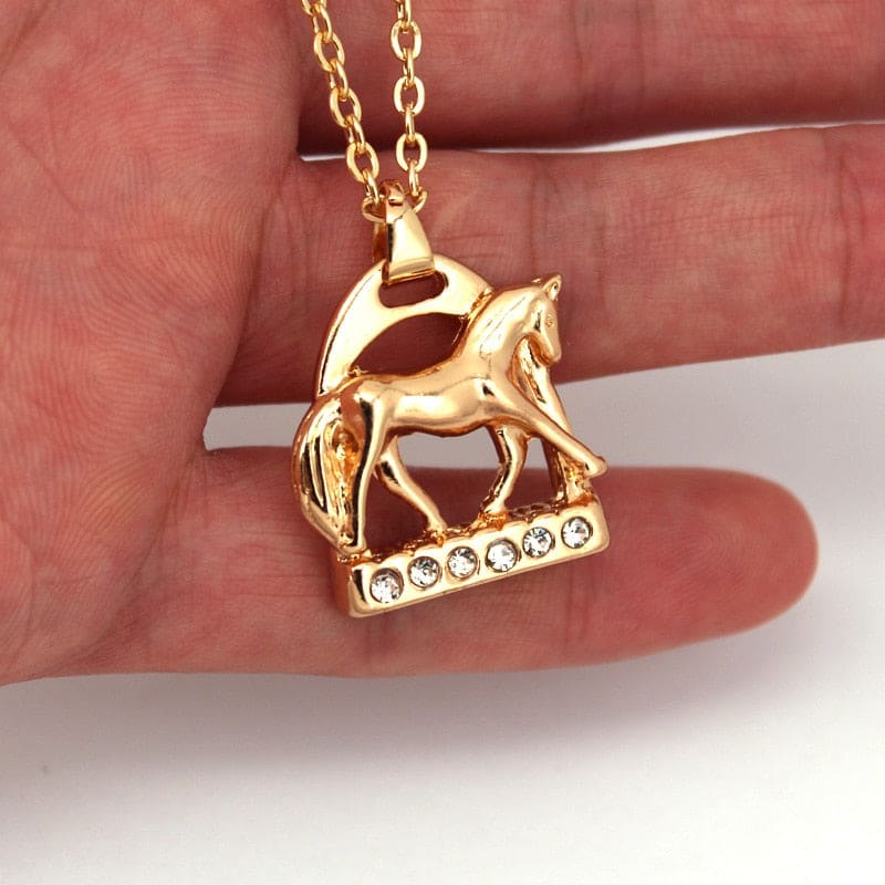 Horse necklace with crystal stirrup - Dream Horse