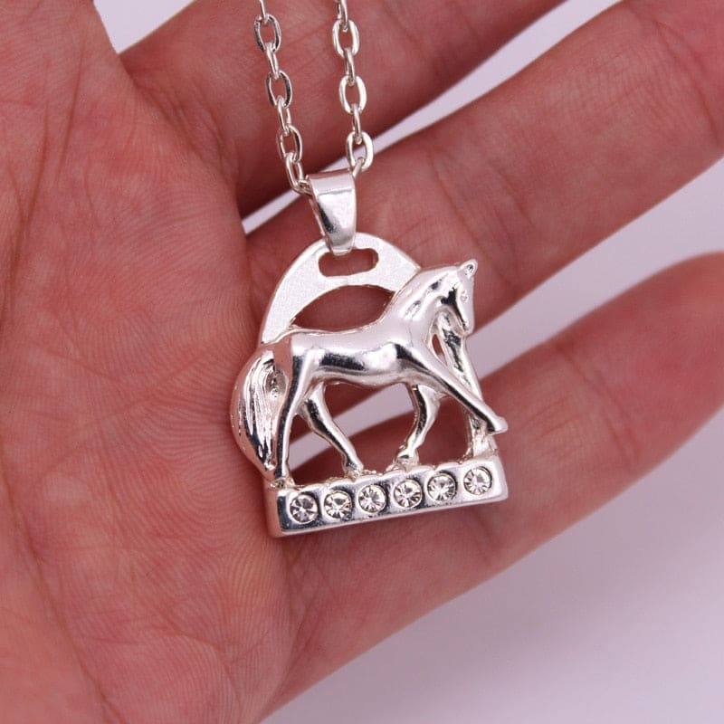 Horse necklace with crystal stirrup - Dream Horse