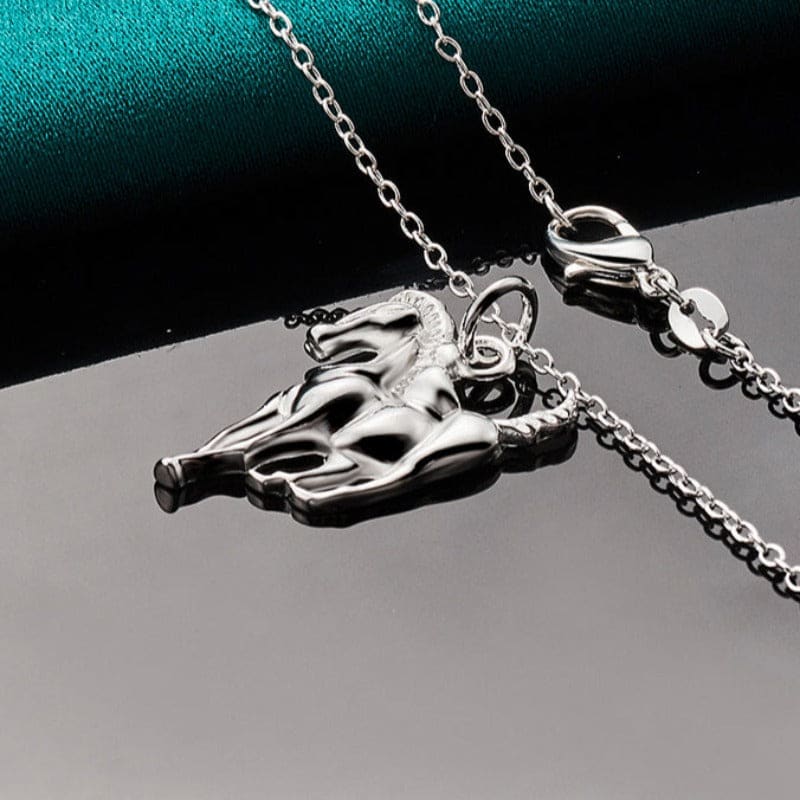 Sterling silver horse pendant – Dream Horse - Main Image