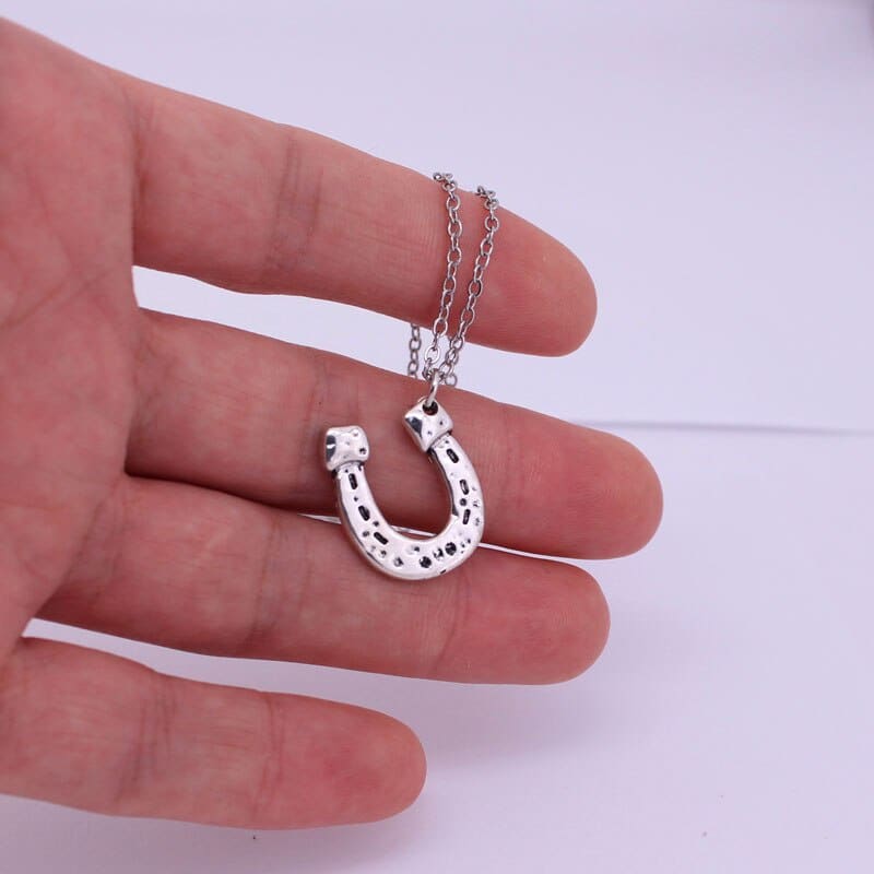 Horseshoe necklace cute - Dream Horse
