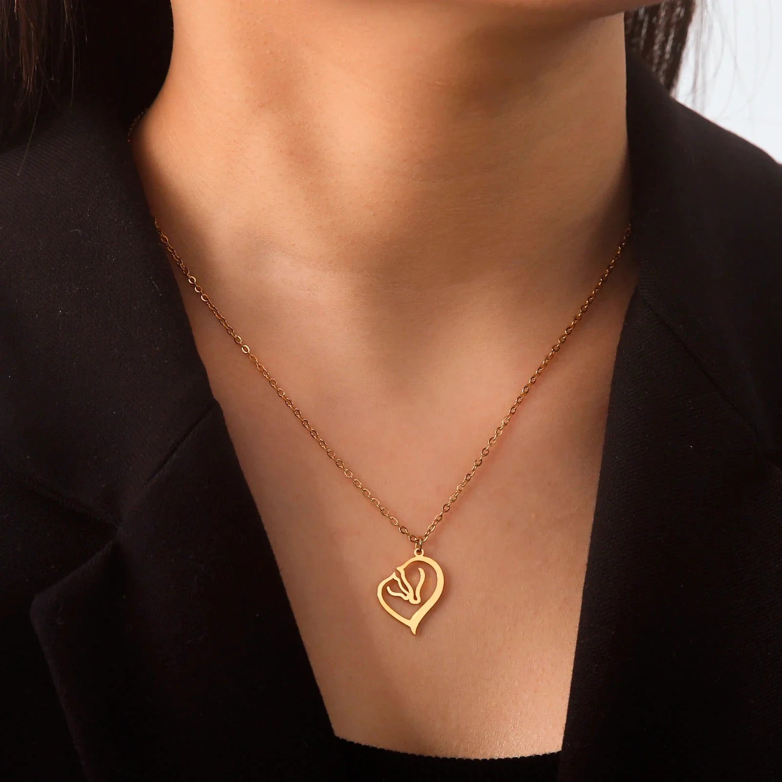 Rose gold horse necklace
