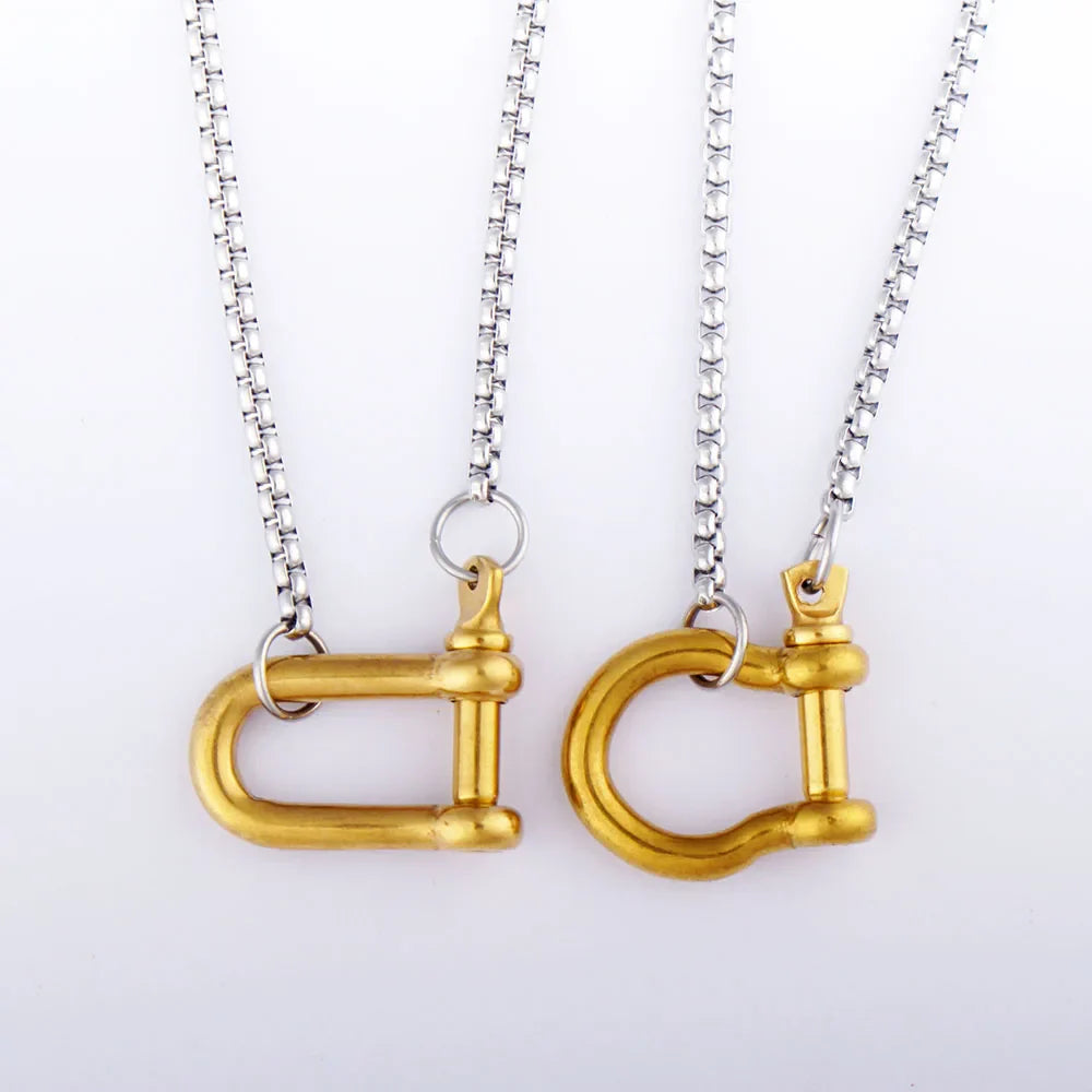 Rose gold horseshoe pendant