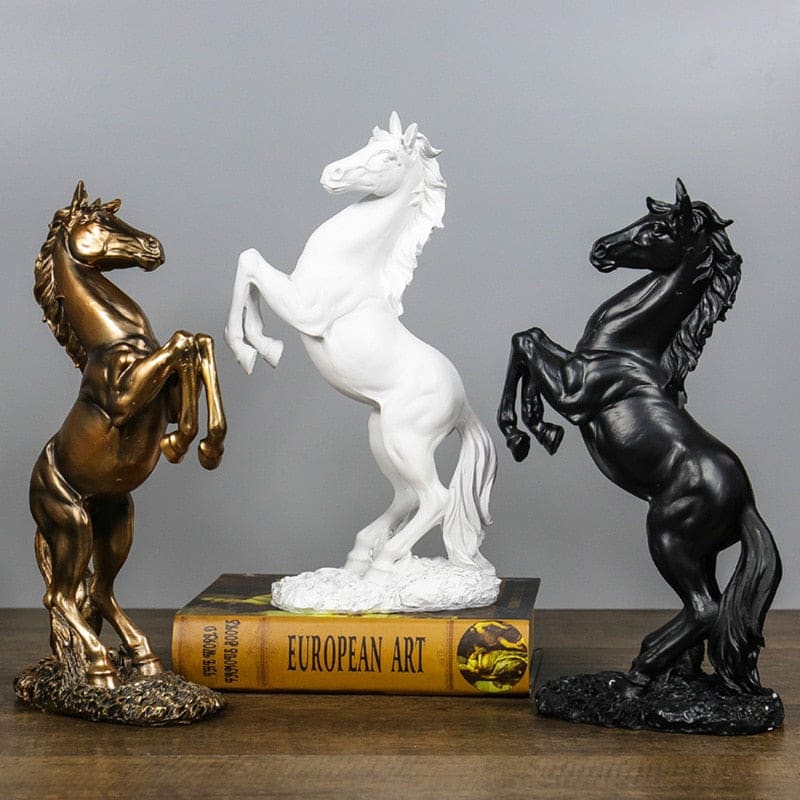 Statue of a horse in resin - Dream Horse