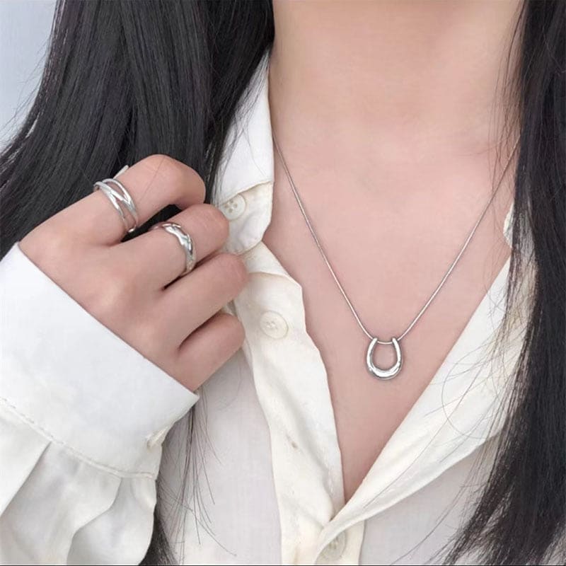 Horse shoe pendant- Dream Horse