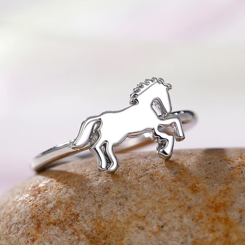 Equestrian wedding rings - Dream Horse