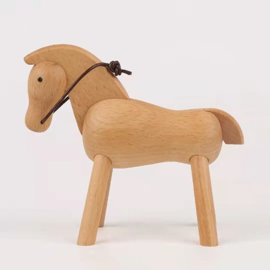 Large wooden horse statue - Dream Horse