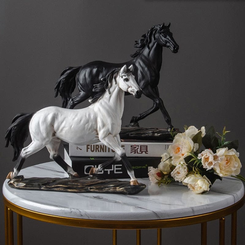 Metal horse sculpture (Nordic) - Dream Horse