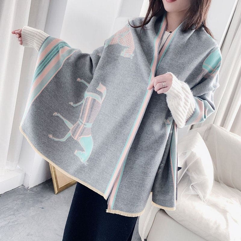 Scarf with horse embroidery - Dream Horse