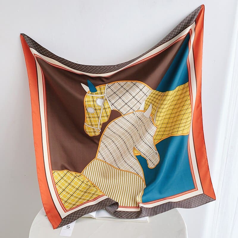 Scarf with horse print - Dream Horse