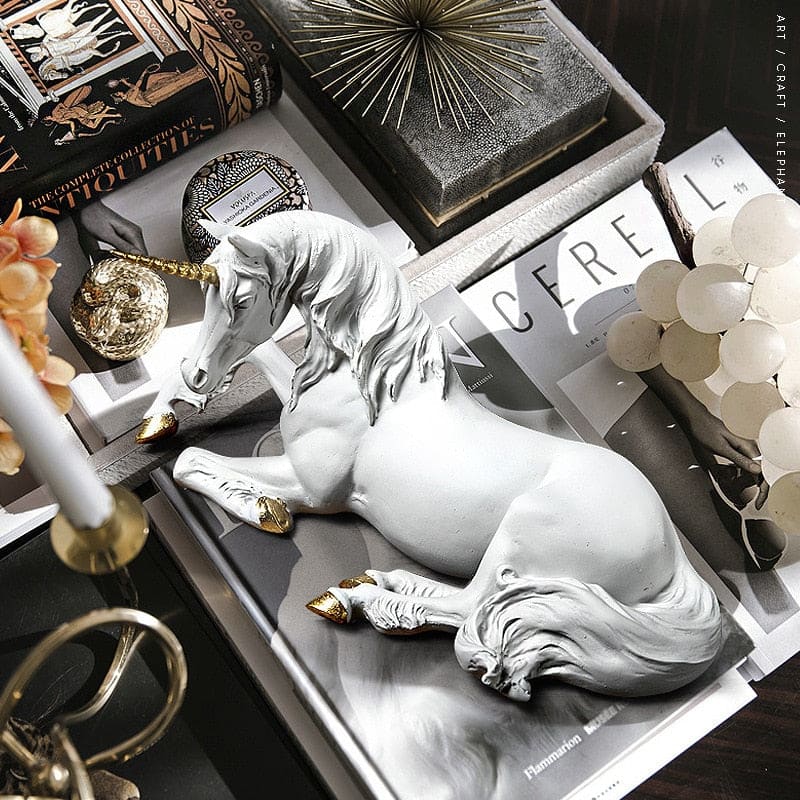 White horse statue decor - Dream Horse