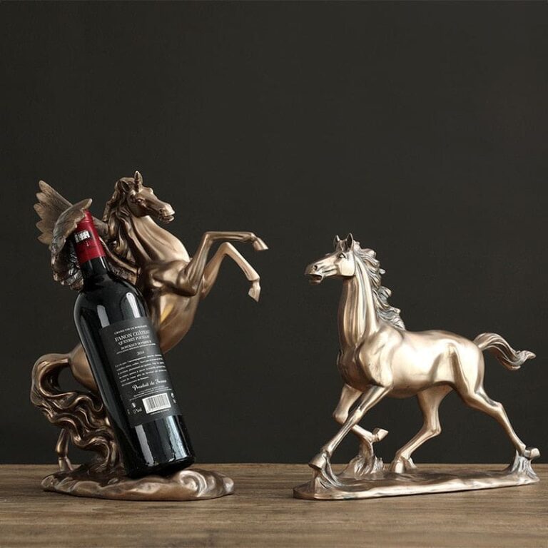 Antique brass horse statue - Dream Horse